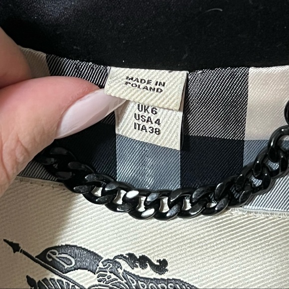 BURBERRY Black PLINCMOD55SWI Trench Coat 🧥 - Picture 7 of 12